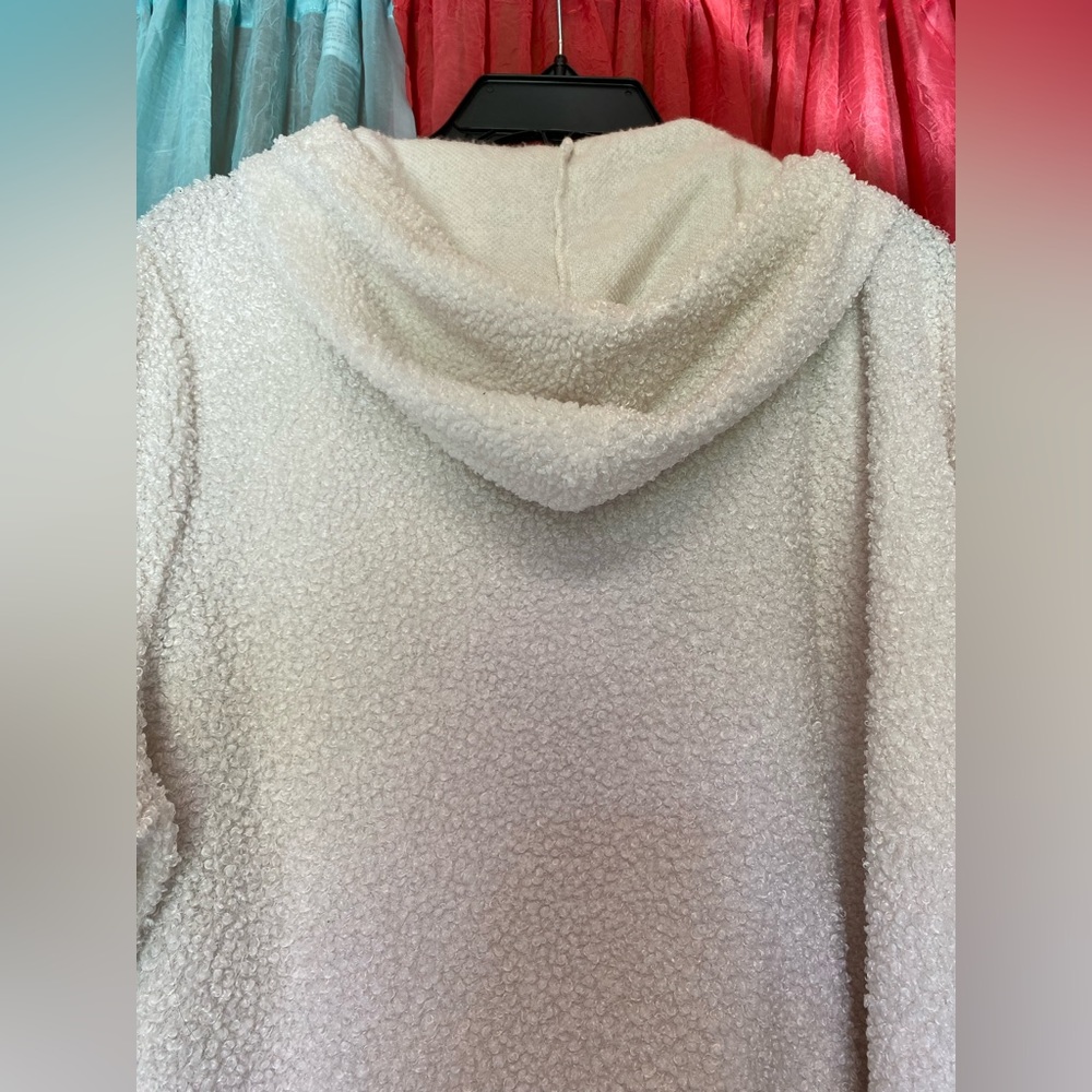 Women’s 3X Adrienne Vittadini White Hooded Sweatshirt. White - Picture 4 of 4